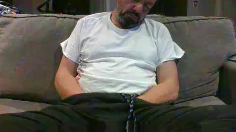 Snapshot of walker033 chatting on December 2024 07:05:01 AM walker033 online show from December 2024 07:05:01 AM