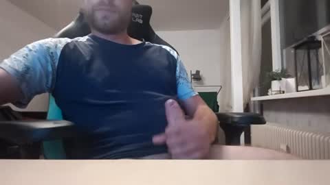 Snapshot of wallypower99 chatting on August 2026 10:30:01 PM wallypower99 online show from August 2026 10:30:01 PM