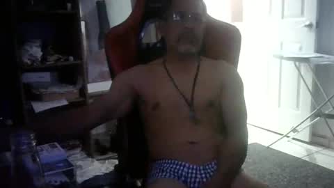 Snapshot of walo_77 chatting on January 2026 02:25:01 AM walo_77 online show from January 2026 02:25:01 AM
