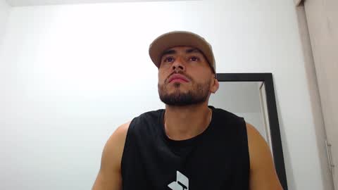 Snapshot of walter_brownn01 chatting on January 2025 03:12:01 PM WALTER BROWN online show from January 2025 03:12:01 PM