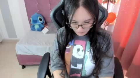 Snapshot of wanda_sg chatting on June 2026 06:54:01 PM Alexandra online show from June 2026 06:54:01 PM