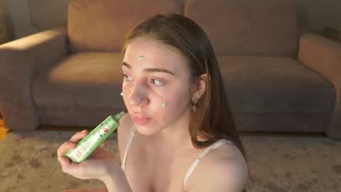 hello guys im Lilian online show from January 2026 03:10:01 AM