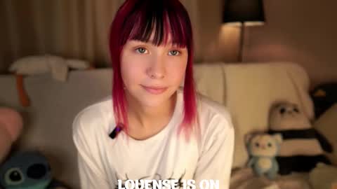 Betti online show from October 2025 10:45:02 AM