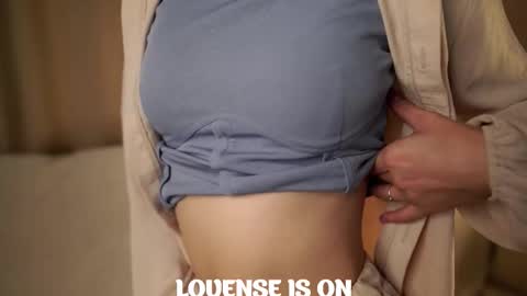 Betti online show from October 2025 10:40:02 AM