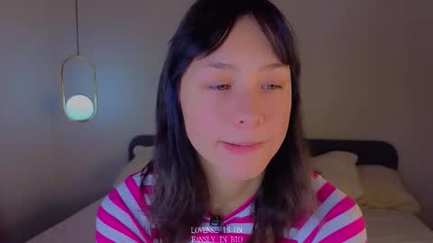 Betti online show from November 2025 01:22:02 AM