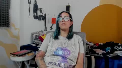 Waningrose  Lu online show from January 2025 06:20:02 PM