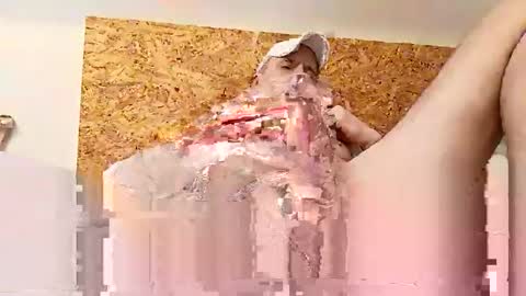 Snapshot of wankingnoah1234 chatting on December 2024 09:29:02 AM edging noah loves to wank online show from December 2024 09:29:02 AM