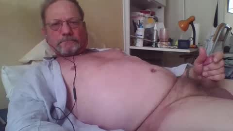 Snapshot of wanky357 chatting on April 2026 01:05:01 PM Tibo Love online show from April 2026 01:05:01 PM