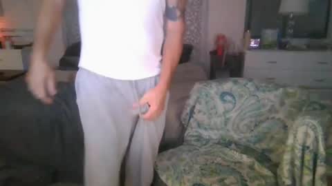 Snapshot of wantmymantofukme chatting on September 2025 01:48:02 PM wantmymantofukme online show from September 2025 01:48:02 PM