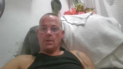 Snapshot of wantmymantofukme chatting on October 2025 06:39:01 PM wantmymantofukme online show from October 2025 06:39:01 PM