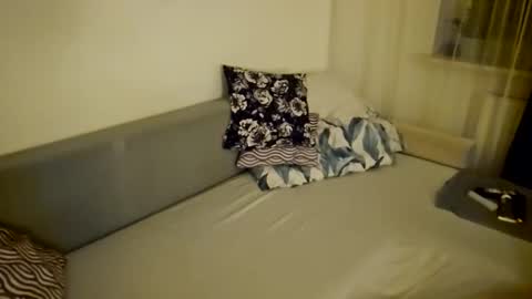 Snapshot of wants_us_more chatting on November 2025 10:53:02 PM Crystall Couple online show from November 2025 10:53:02 PM