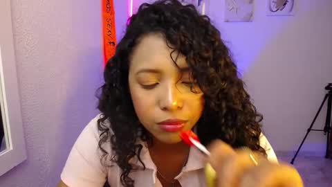 Snapshot of warisgoddes chatting on March 2025 07:47:02 AM EMILY online show from March 2025 07:47:02 AM