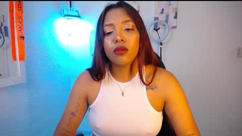 Snapshot of warisgoddes chatting on April 2026 03:24:02 AM EMILY online show from April 2026 03:24:02 AM