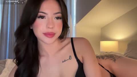 Snapshot of wasianbby chatting on September 2025 11:40:02 PM Hey my name is Mila Girl next door x online show from September 2025 11:40:02 PM