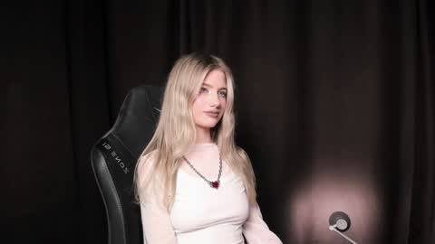 waterfallwoods online show from December 2024 05:07:02 PM