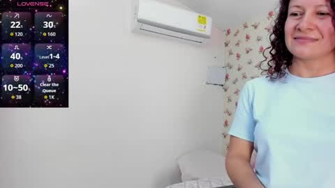 Snapshot of watson_crystal00 chatting on April 2026 01:41:01 PM Milf Latina online show from April 2026 01:41:01 PM
