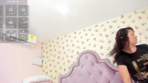 Milf Latina online show from August 2026 01:46:02 PM