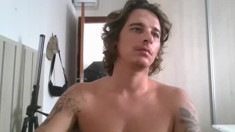 Snapshot of wave_boyy chatting on March 2026 03:37:02 PM wave_boyy online show from March 2026 03:37:02 PM