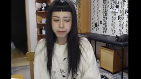 Mina online show from February 2026 06:13:01 PM