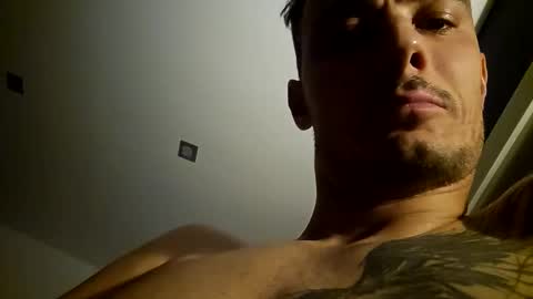 Snapshot of wayne86 chatting on December 2025 11:35:01 PM wayne86 online show from December 2025 11:35:01 PM