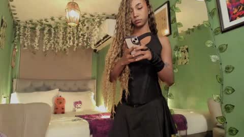 Wayuu Goddess  3 online show from February 2025 09:02:01 PM