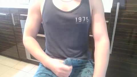 Snapshot of wbch chatting on April 2026 03:28:01 AM Anton online show from April 2026 03:28:01 AM