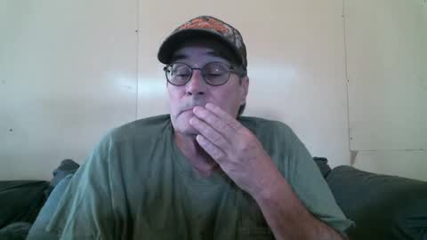 Snapshot of wbfarm chatting on September 2025 07:06:02 PM WB Farm online show from September 2025 07:06:02 PM