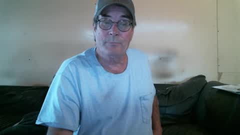 Snapshot of wbfarm chatting on October 2025 10:54:02 PM WB Farm online show from October 2025 10:54:02 PM