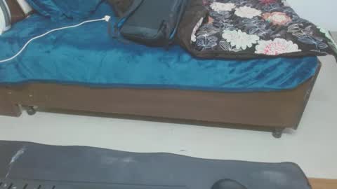 khushiwife kabirhubby kavyasexy gf online show from December 2024 05:04:02 AM