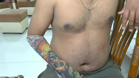 Snapshot of we_are_indian chatting on April 2026 04:04:01 AM khushiwife kabirhubby kavyasexy gf online show from April 2026 04:04:01 AM