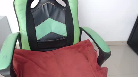 Trixie 3 online show from March 2026 12:50:02 PM