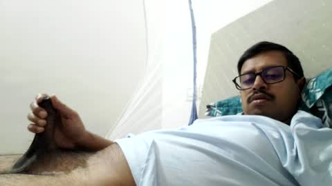 sexyguy online show from August 2026 07:40:01 AM