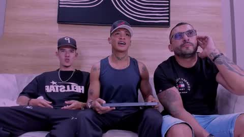 Snapshot of web_gammer_ chatting on March 2026 07:29:01 PM Jhonny Dick his neighbors. online show from March 2026 07:29:01 PM