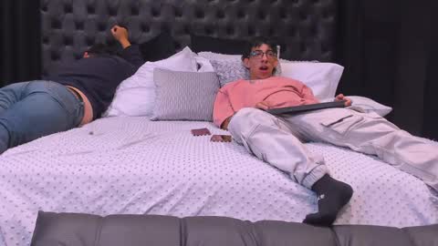 Snapshot of web_gammer_ chatting on April 2026 08:01:02 PM Jhonny Dick his neighbors. online show from April 2026 08:01:02 PM