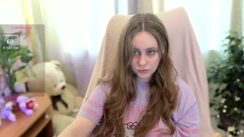 Snapshot of web_kisssa chatting on April 2026 05:03:02 AM Kristina online show from April 2026 05:03:02 AM