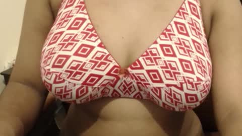 mina online show from September 2025 07:28:02 PM