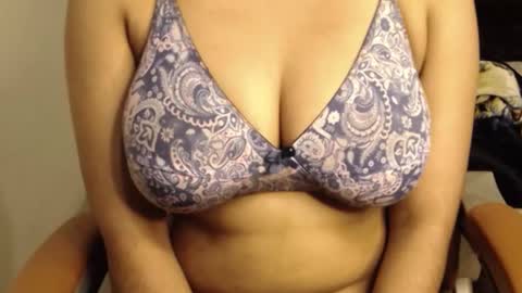 mina online show from March 2026 08:29:02 AM