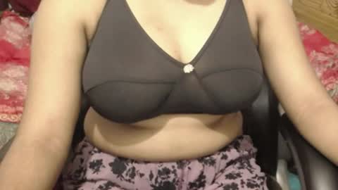 Snapshot of webshowxxx chatting on August 2026 11:40:02 PM mina online show from August 2026 11:40:02 PM