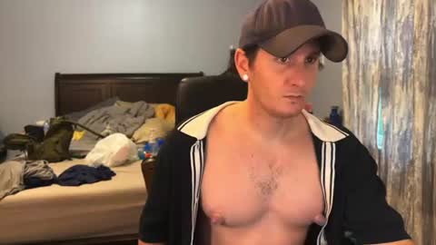 Snapshot of webslingxxxx chatting on August 2026 11:36:02 PM webslingxxxx online show from August 2026 11:36:02 PM