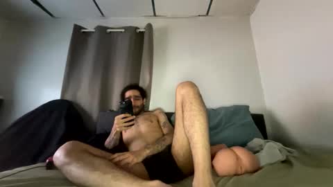 ShootingWebs online show from May 2026 07:35:01 AM
