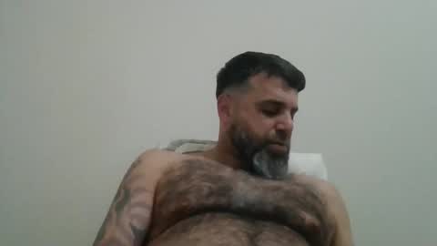 Snapshot of weezy210 chatting on March 2026 12:35:01 AM Weezy online show from March 2026 12:35:01 AM