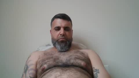 Snapshot of weezy210 chatting on June 2026 04:32:01 PM Weezy online show from June 2026 04:32:01 PM