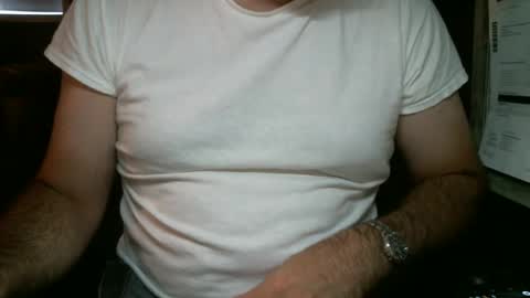 Snapshot of wellandwelland chatting on September 2025 12:38:02 PM wellandwelland online show from September 2025 12:38:02 PM