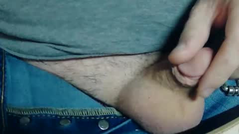 Snapshot of wellandwelland chatting on November 2025 02:49:01 PM wellandwelland online show from November 2025 02:49:01 PM