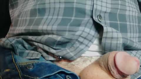 Snapshot of wellandwelland chatting on December 2025 02:15:01 PM wellandwelland online show from December 2025 02:15:01 PM