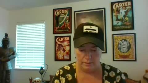 Snapshot of wendycu chatting on October 2025 10:51:02 PM WendyCU online show from October 2025 10:51:02 PM