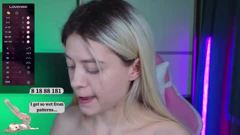 Snapshot of wendylovelylovew chatting on March 2026 05:17:01 PM Wendy online show from March 2026 05:17:01 PM