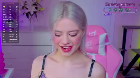Snapshot of wendylovelylovew chatting on June 2026 04:18:01 PM Wendy online show from June 2026 04:18:01 PM