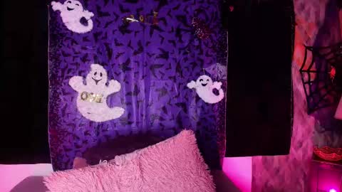 WEN SHENG online show from October 2025 07:23:01 PM