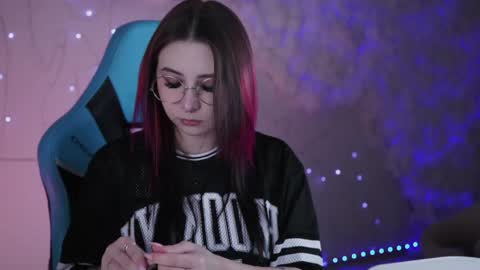 Snapshot of wesleegray chatting on January 2025 02:22:02 AM little girl who is always rightLisa online show from January 2025 02:22:02 AM